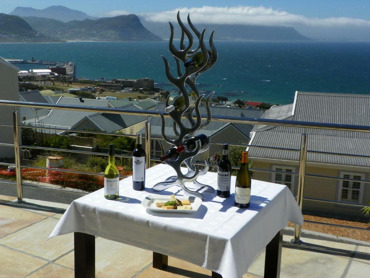 Magellans Hotel Simon's Town Exterior photo